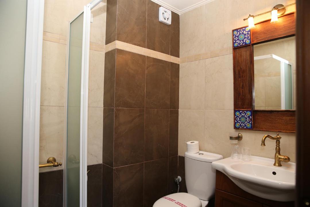 Photo of Bathroom in Lake Plastiras