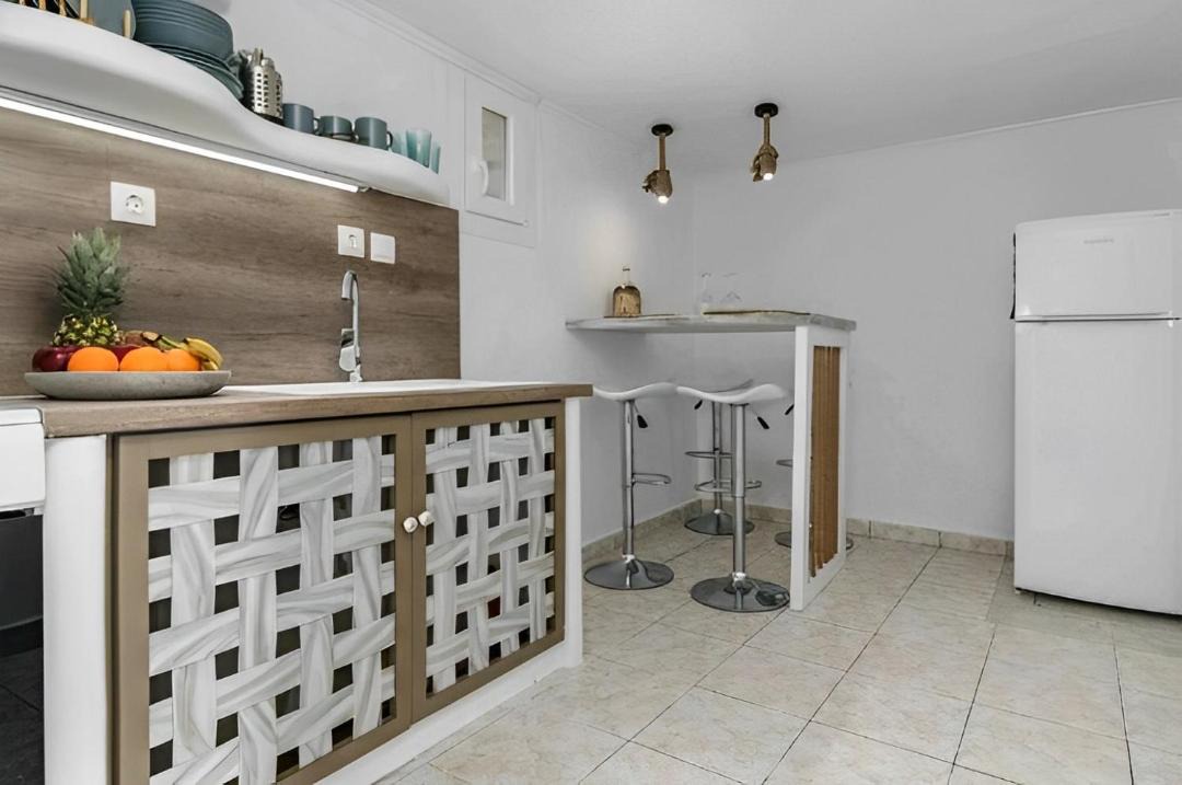 Photo of Others in Pachena