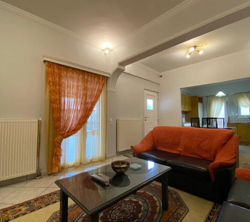 Photo of Livingroom in Karpenisi