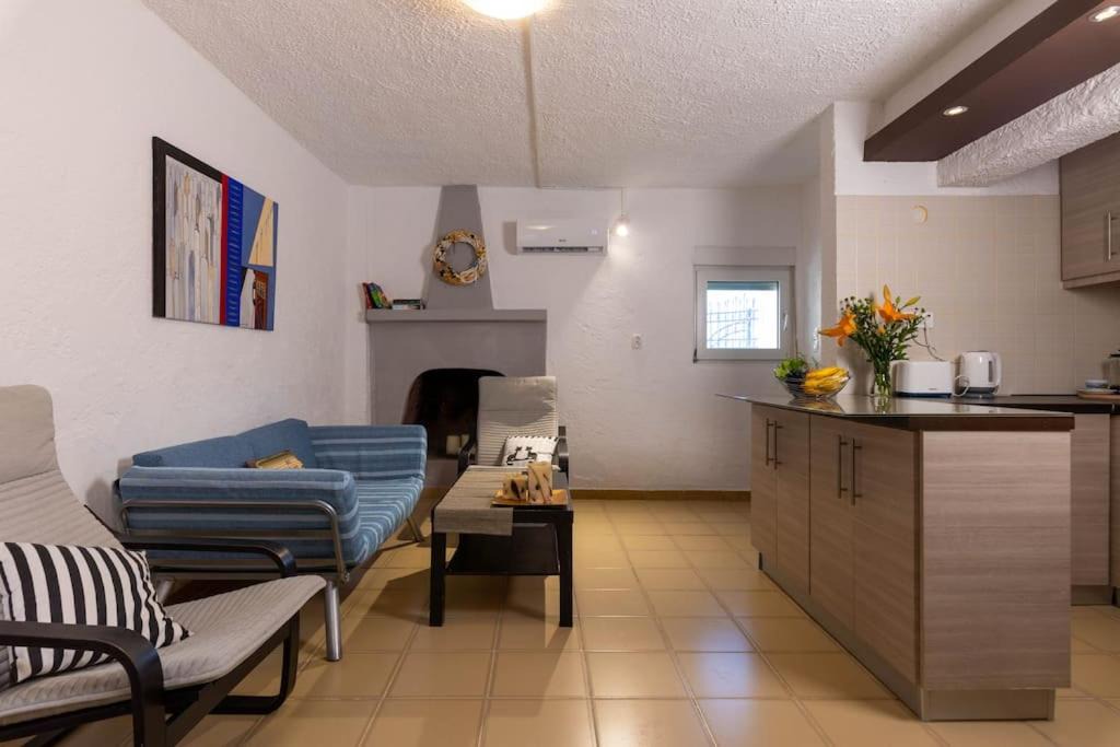 Photo of Livingroom in Koutsounari