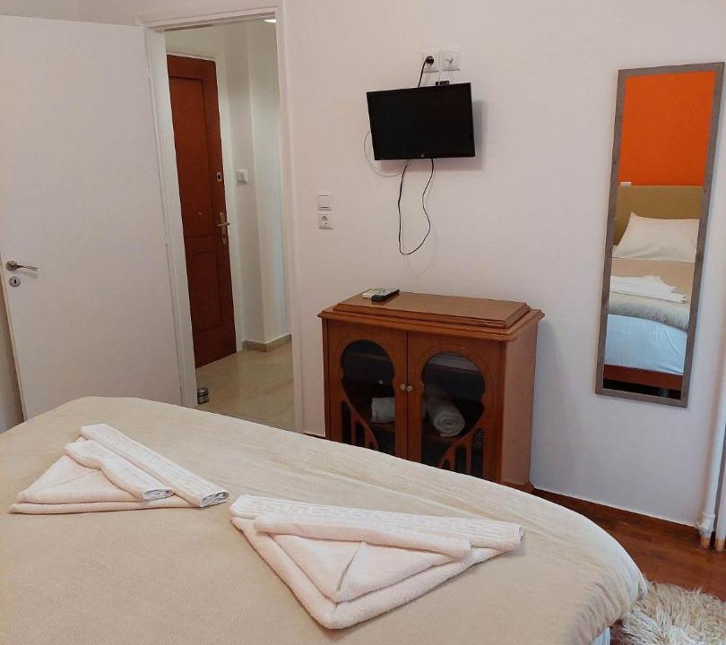 Photo of Bedroom in Aigio