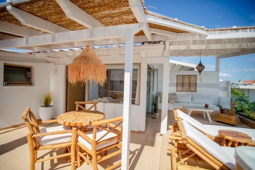 Photo of Others in Milos