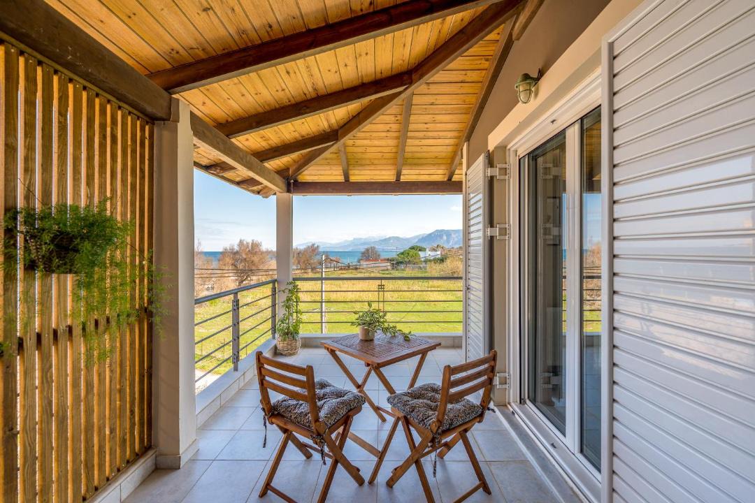 Photo of Patio Balcony in Aigialeia