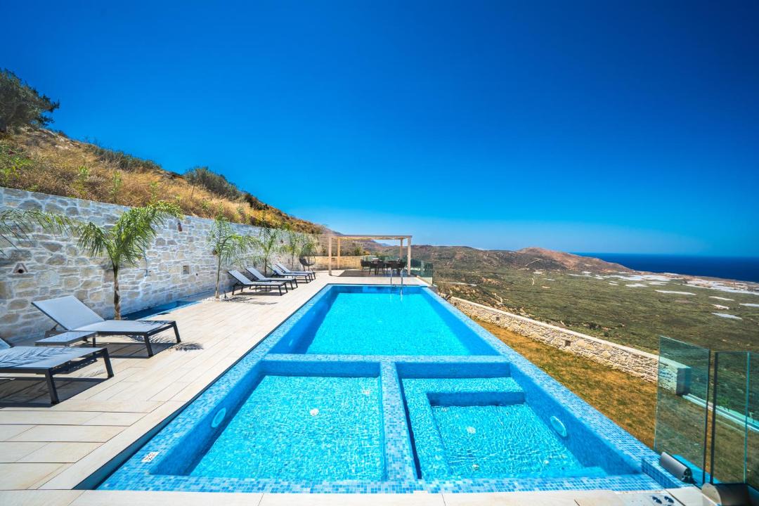 Photo of Others in Zerviana