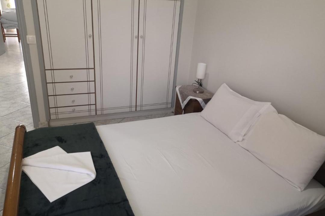 Photo of Bedroom in Akrogialion