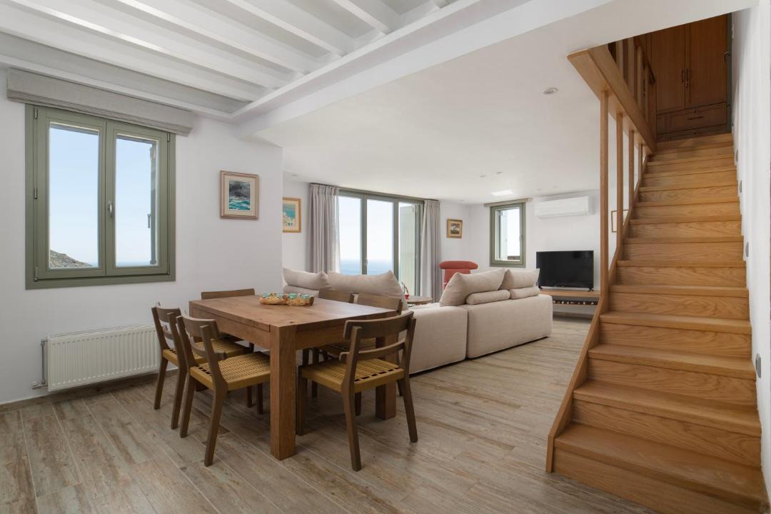 Photo of Others in Megas Yialos-Nites