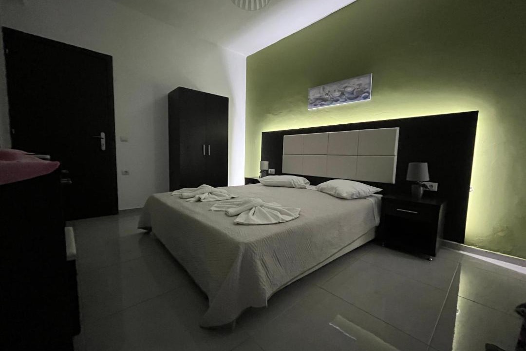 Photo of Bedroom in Amoudi