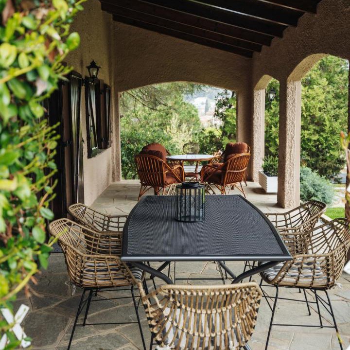 Photo of Patio Balcony in Pangaio