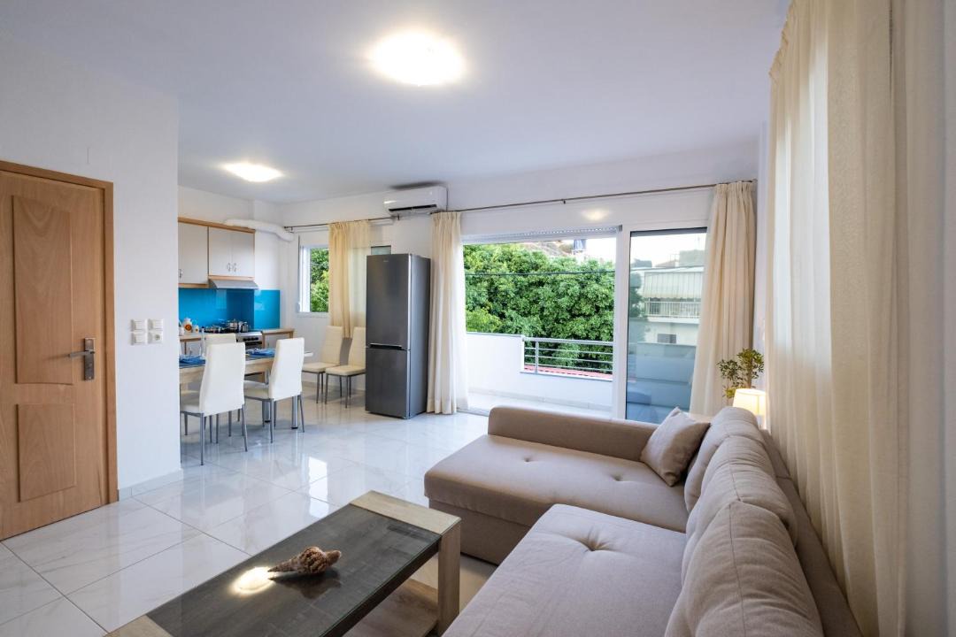 Photo of Livingroom in Minoa Pediada