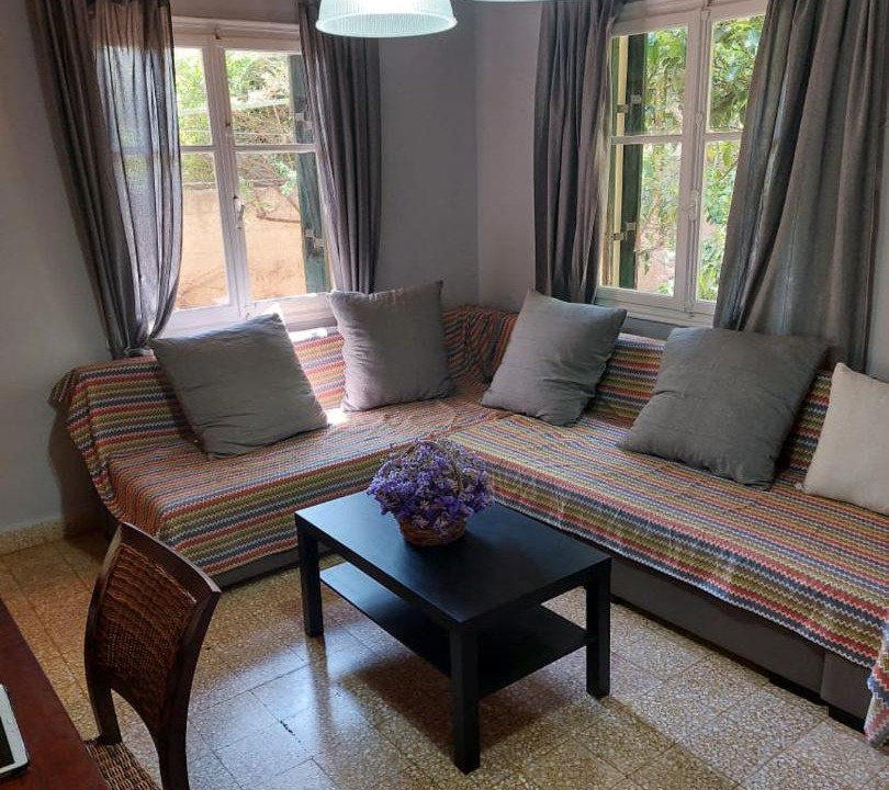 Photo of Livingroom in Legrena