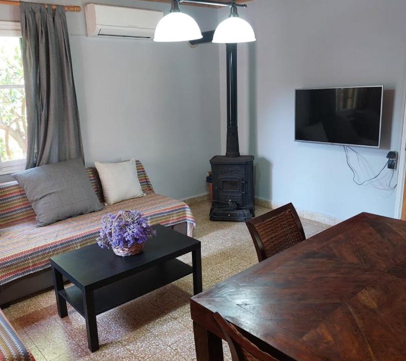 Photo of Livingroom in Legrena
