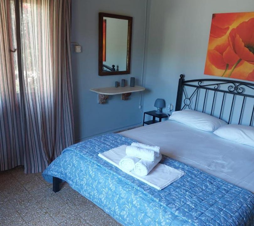 Photo of Bedroom in Legrena