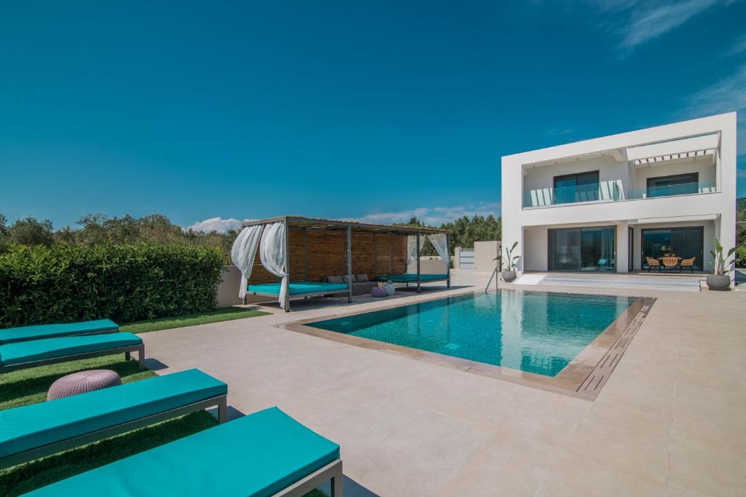 Photo of Outdoor in Neromilos