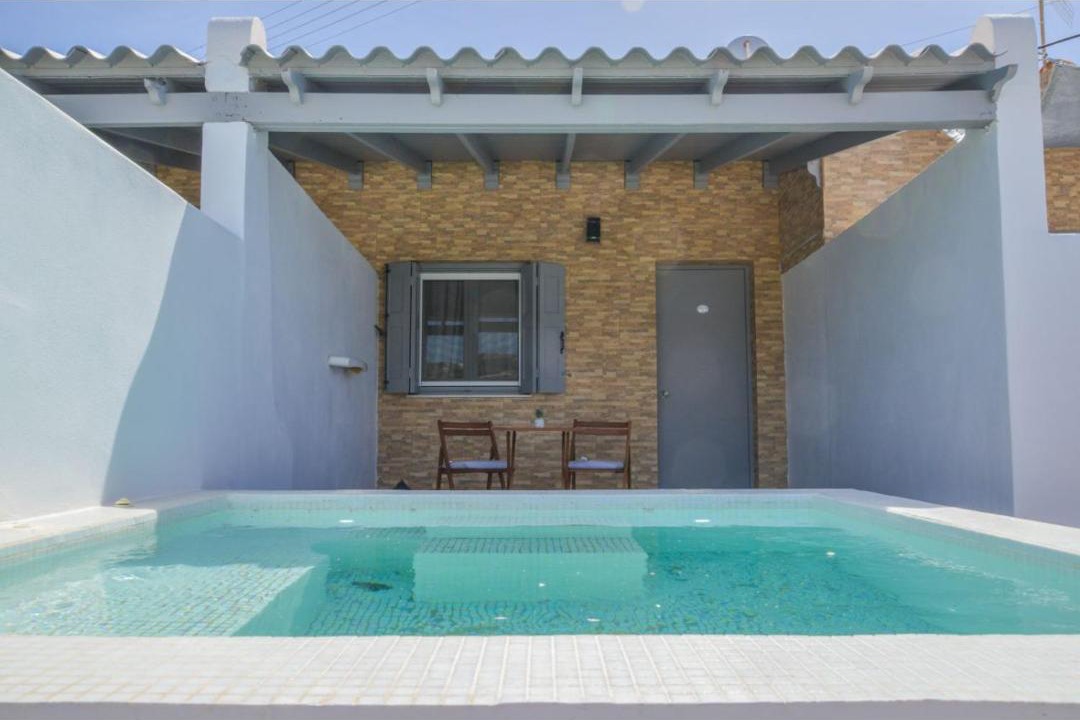 Photo of Others in Milos