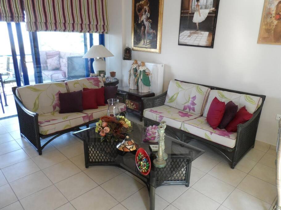 Photo of Livingroom in Kato Diminio