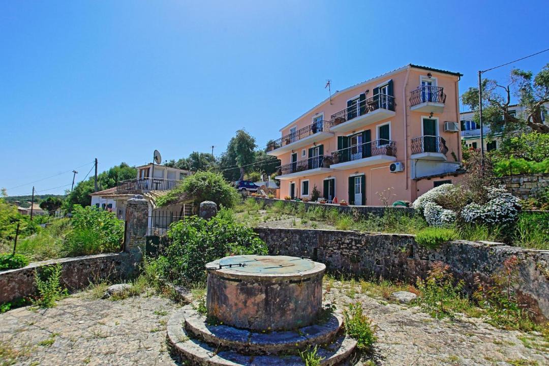 Photo of Others in Gaios