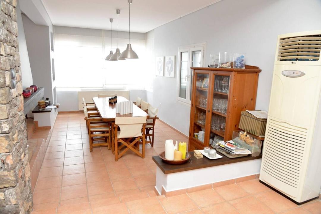 Photo of Livingroom in Theologos