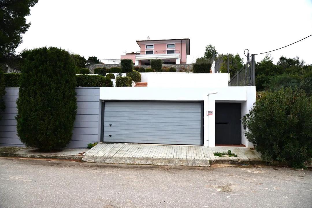 Photo of Buildings in Theologos
