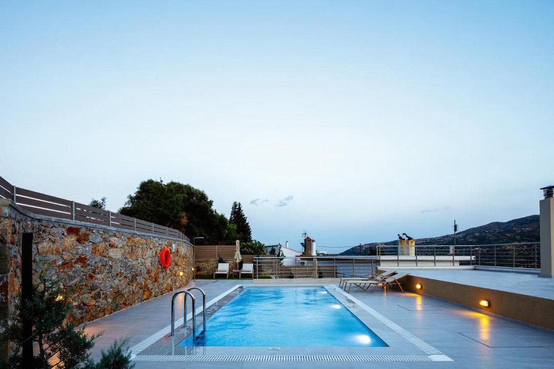 Photo of Others in Orne