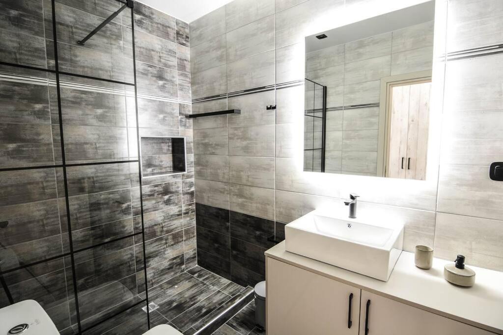 Photo of Bathroom in Xylokastron