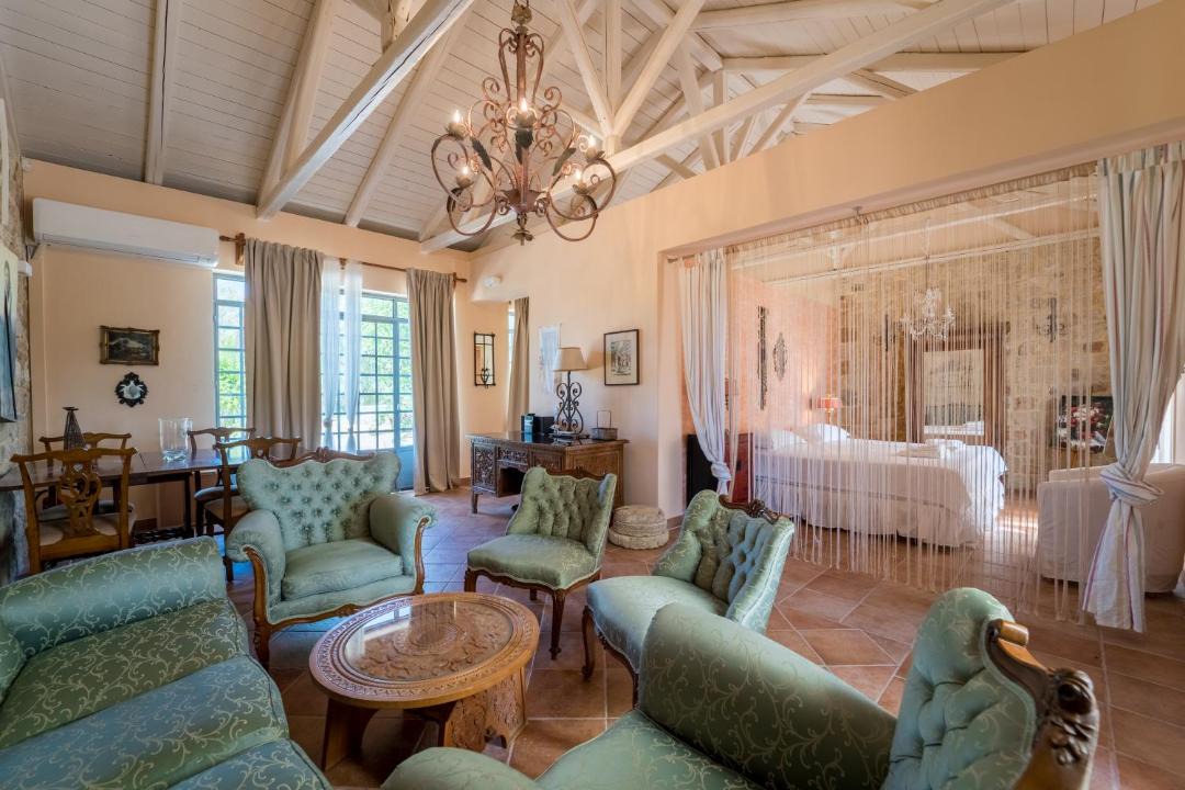 Photo of Livingroom in Kounopetra