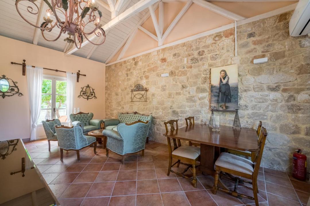 Photo of Livingroom in Kounopetra