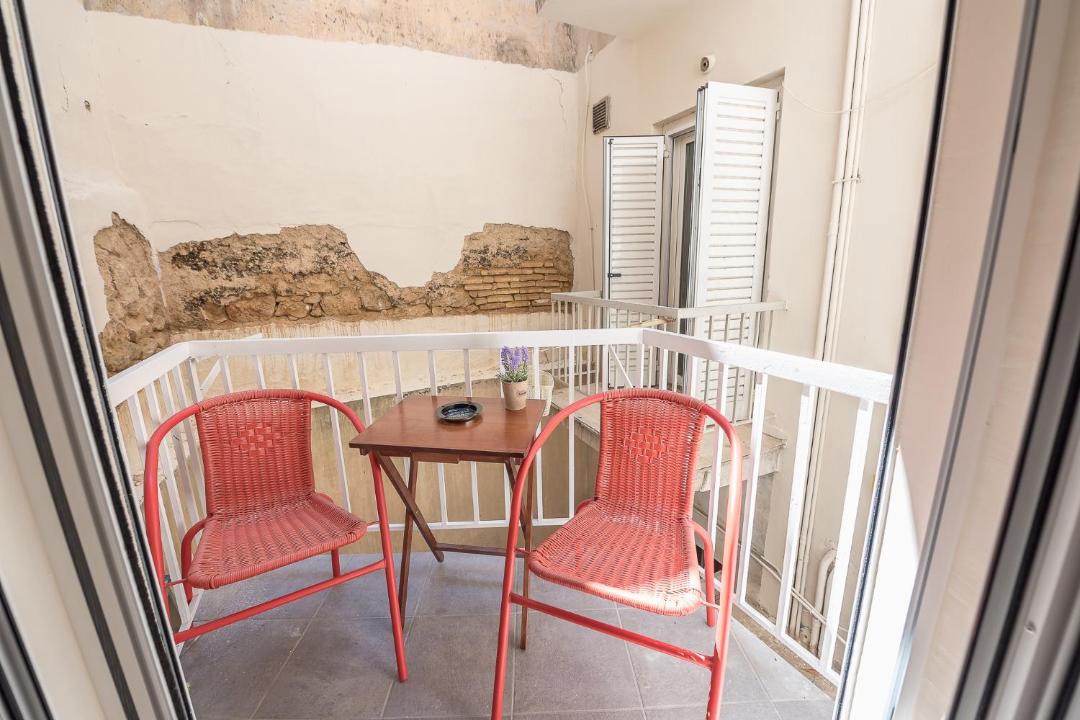 Photo of Livingroom in Exarhia