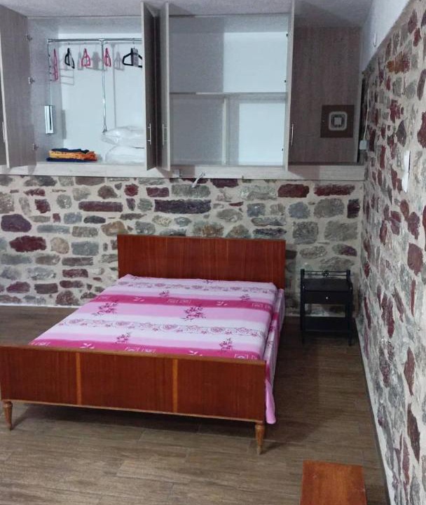 Photo of Bedroom in Omales