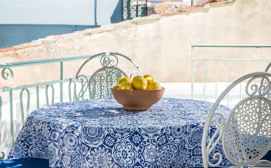 Photo of Patio Balcony in Faraklata