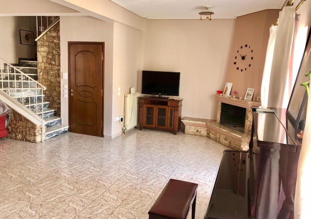 Photo of Livingroom in Dafni-Ymittos