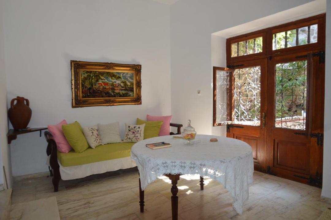 Photo of Livingroom in Mithimna