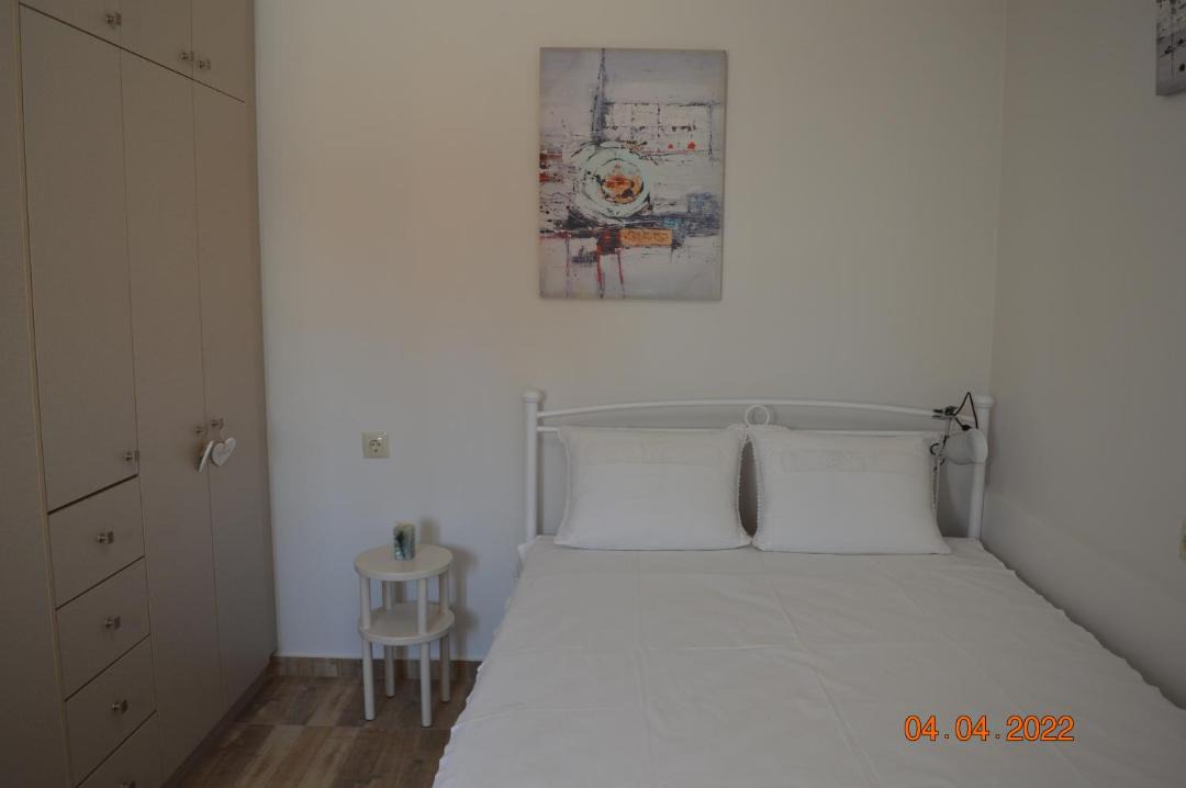 Photo of Bedroom in Kato Gouves