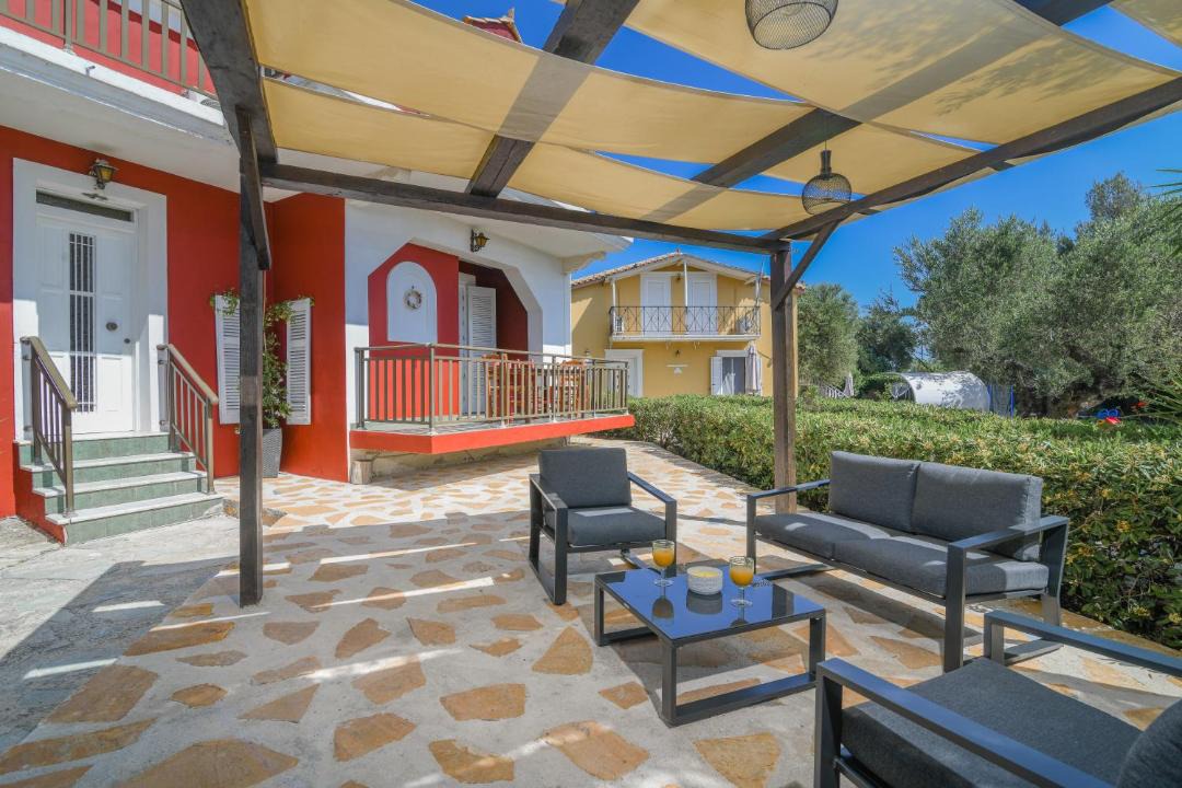 Photo of Patio Balcony in Vasilikos