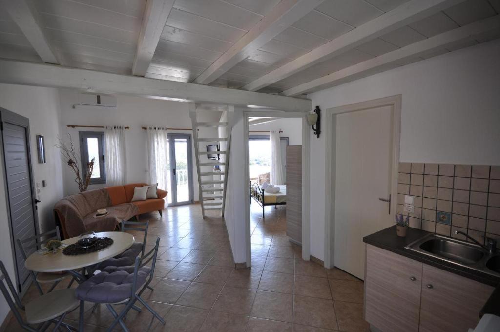 Photo of Livingroom in Kithira