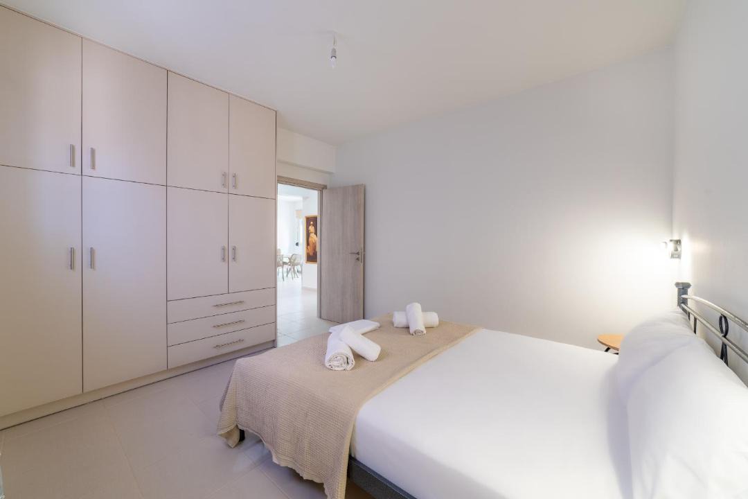 Photo of Bedroom in Kato Gouves