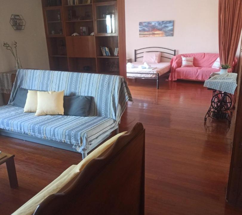 Photo of Livingroom in Ierissos