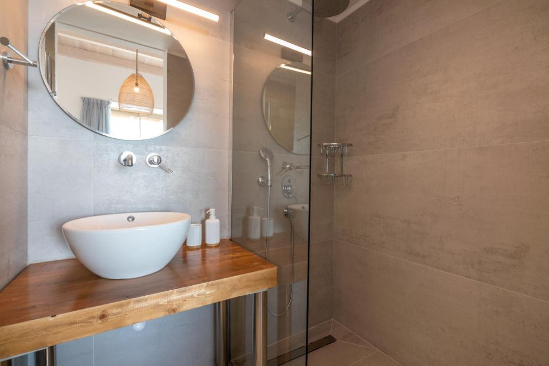 Photo of Bathroom in Limeniskos