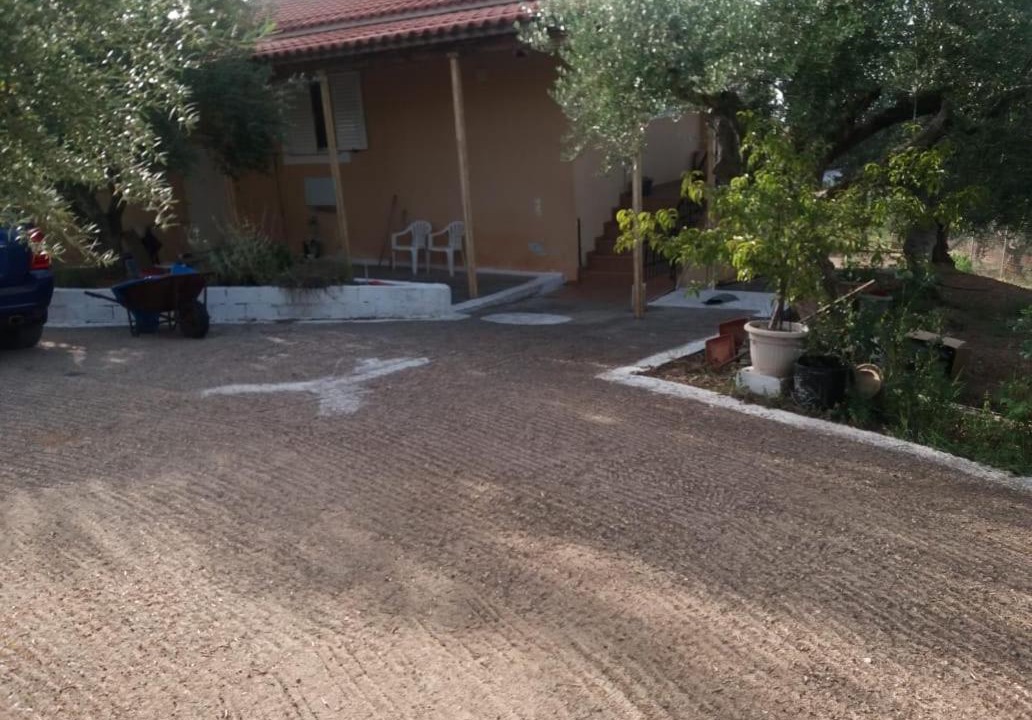 Photo of Buildings in Messini