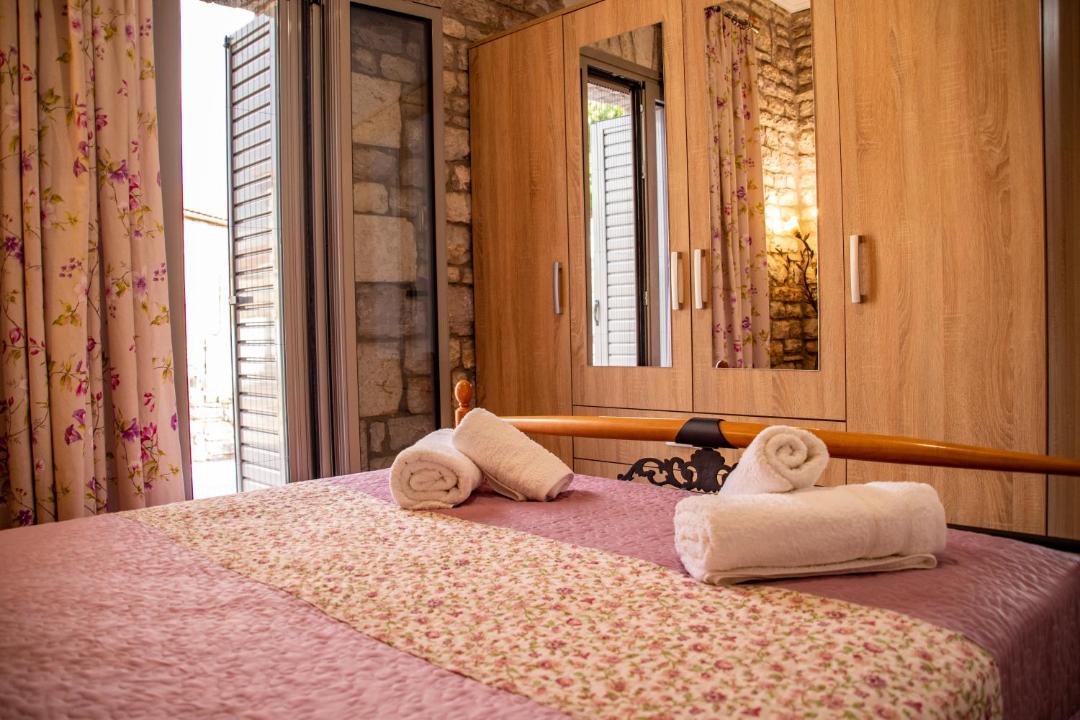 Photo of Bedroom in Messaia