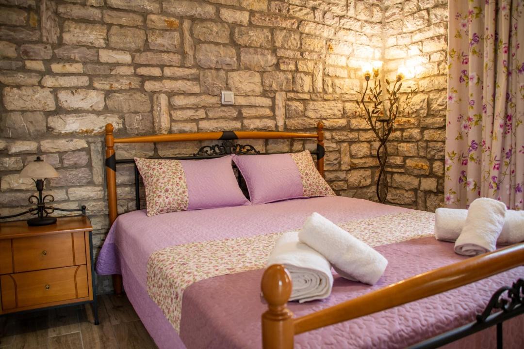 Photo of Bedroom in Messaia