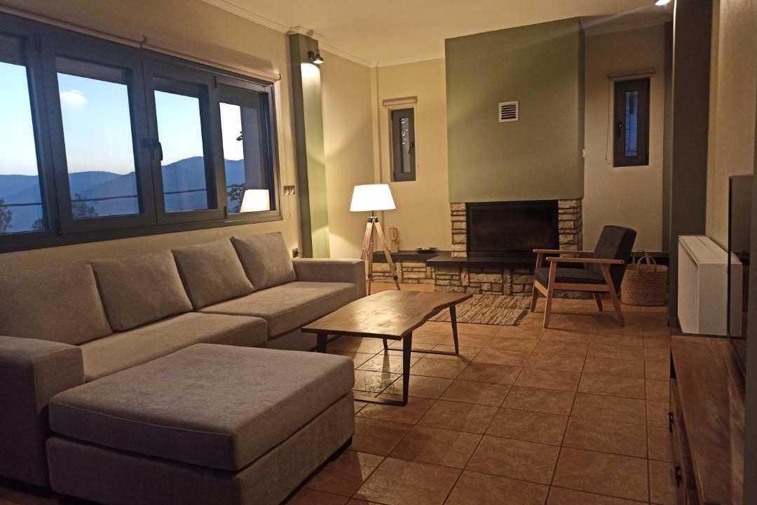 Photo of Livingroom in Karpenisi