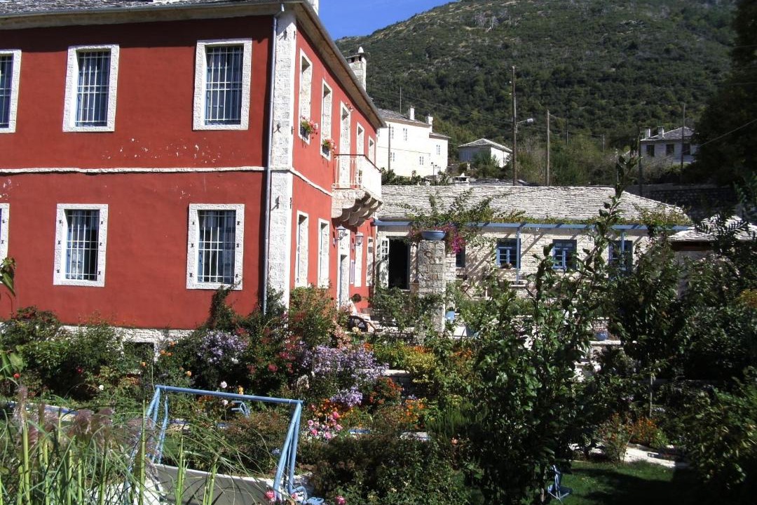 Photo of Buildings in Ano Pedina