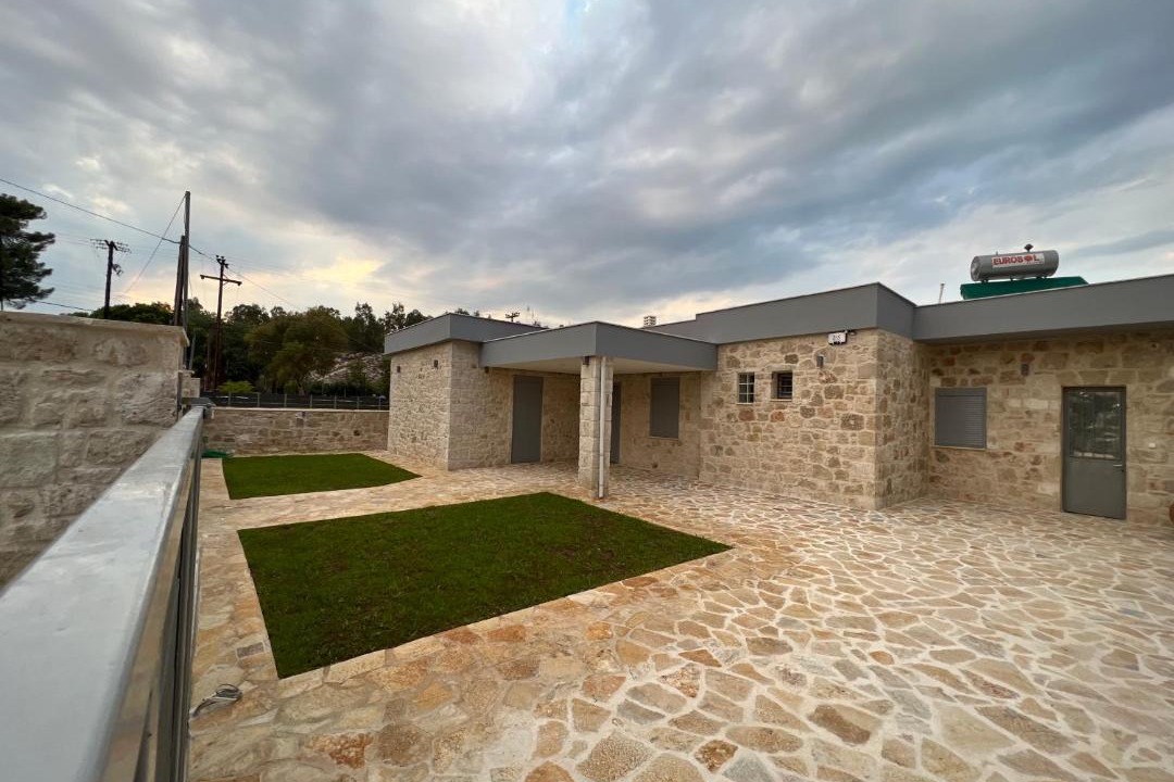 Photo of Others in Isthmia