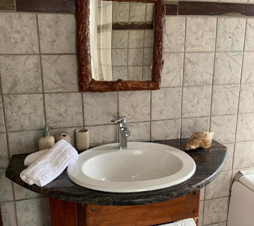 Photo of Bathroom in Thalames