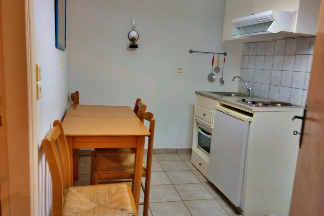 Photo of Others in Omales