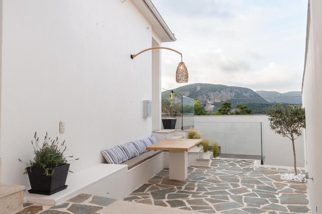 Photo of Patio Balcony in Liapades