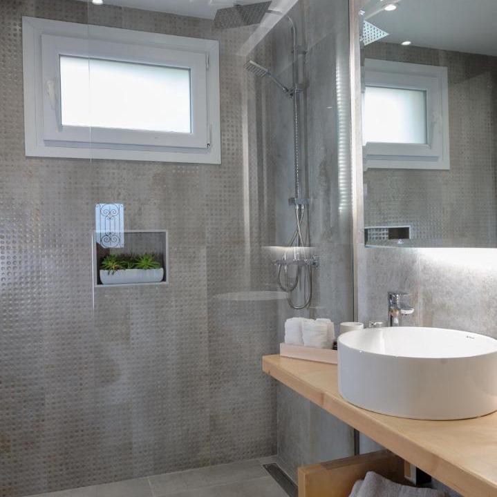 Photo of Bathroom in Liapades