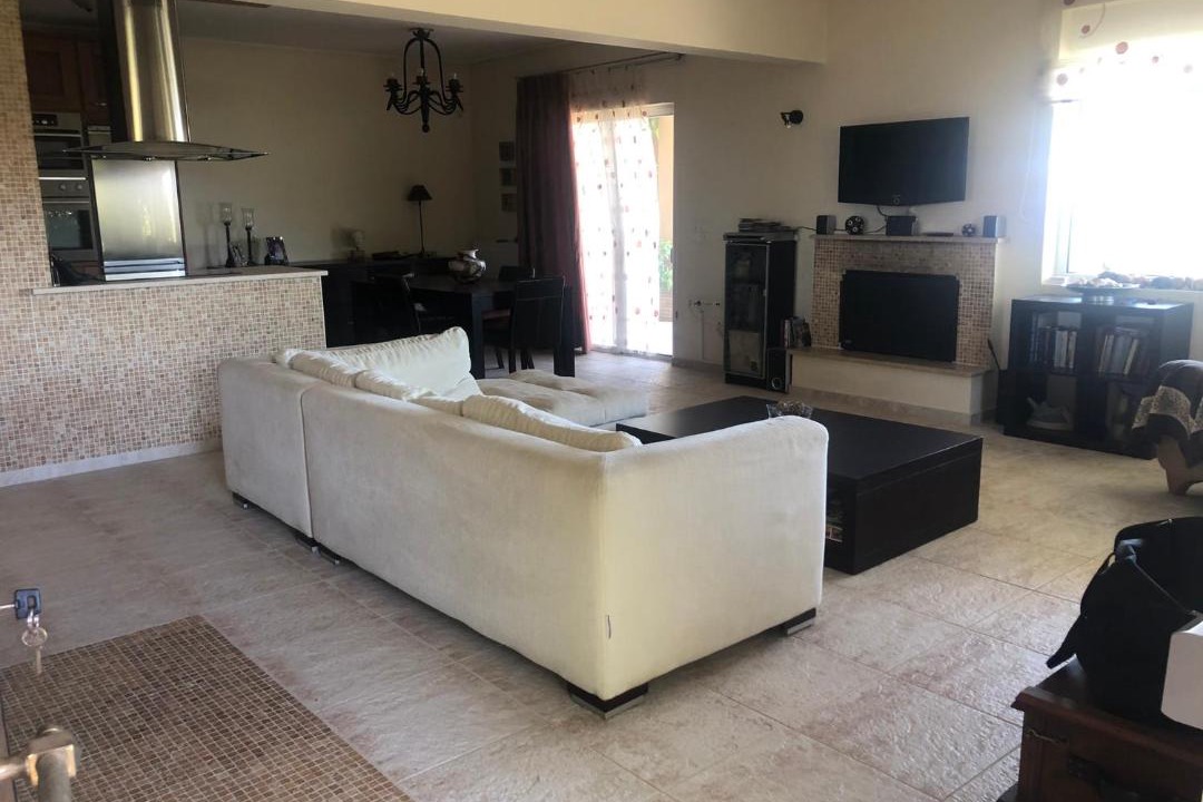 Photo of Livingroom in Lavreotiki