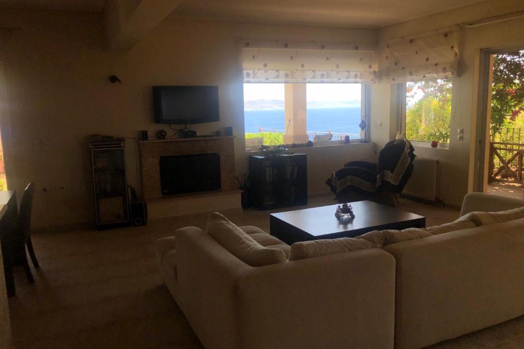 Photo of Livingroom in Lavreotiki