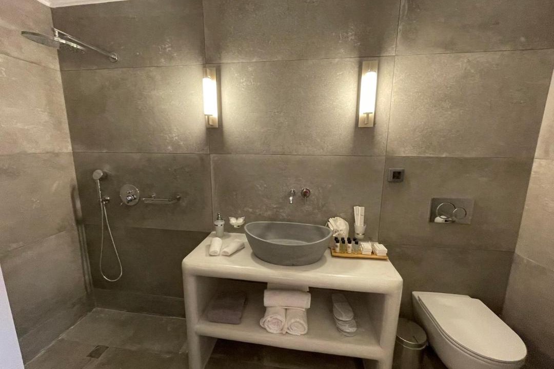 Photo of Bathroom in Kamari
